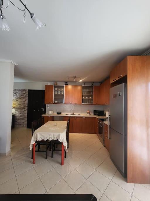 Konstanz Apartment Markópoulon 外观 照片